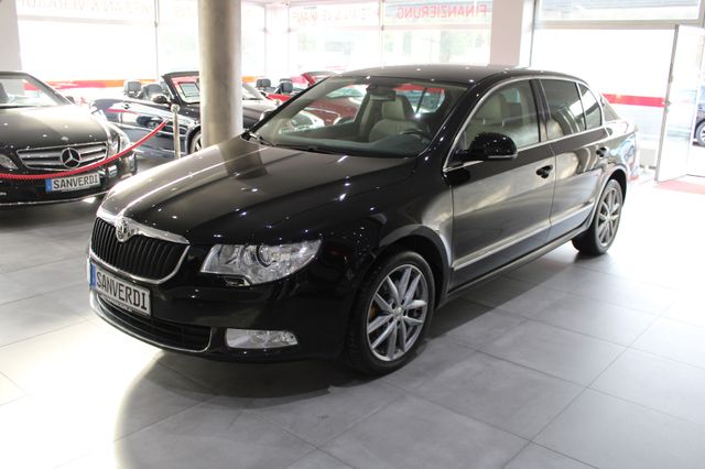 Skoda Superb 2.0 TDI DSG 4x4 EXCLUSIVE LEDER NAVI XENO