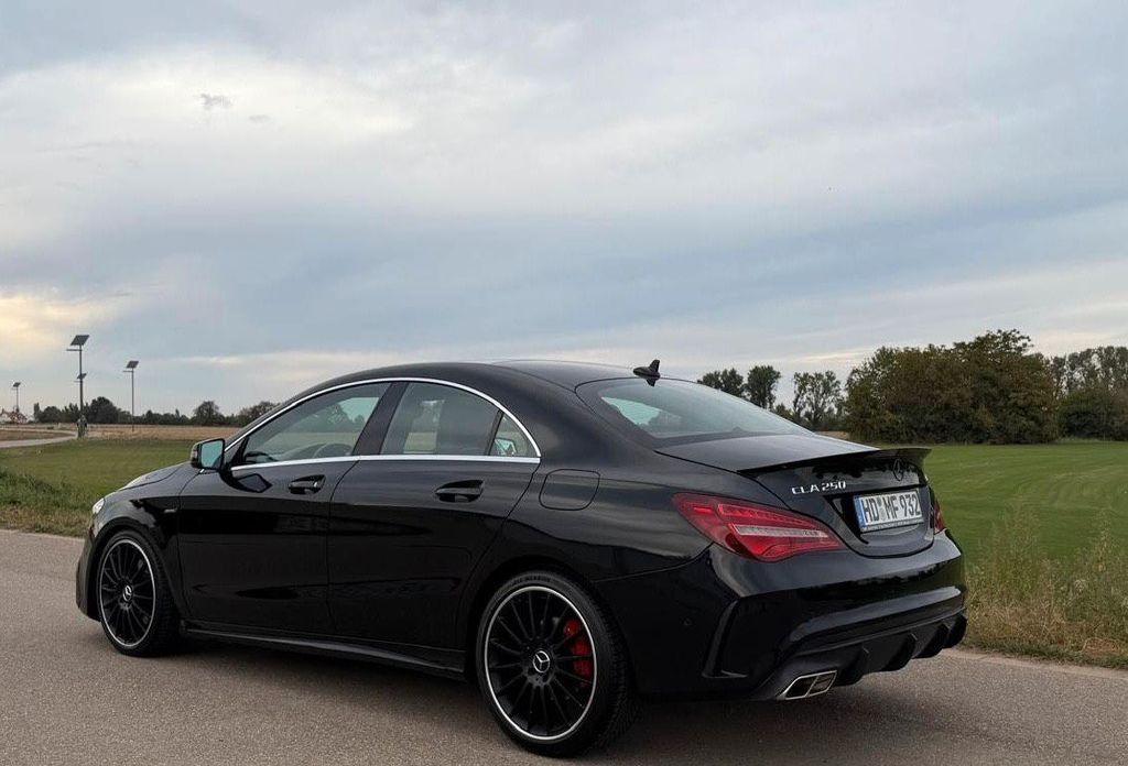 Image of Mercedes-Benz CLA 250