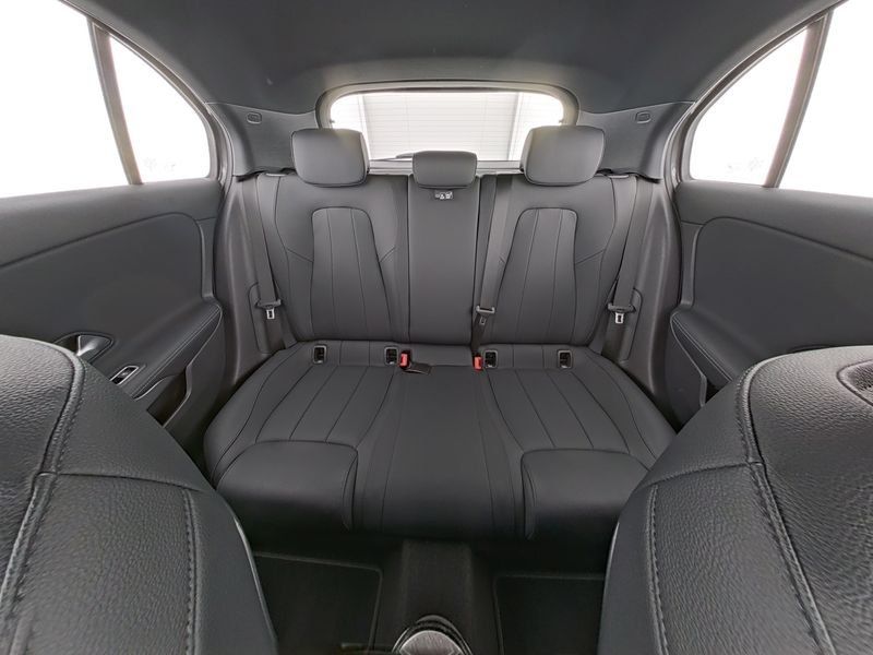 Fahrzeugabbildung Mercedes-Benz A 180 PROGRESSIVE*LED*KAMERA*SPURHALTE