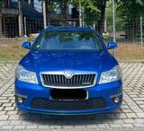 Skoda Octavia 2.0 TDI DSG RS Combi RS - Skoda Octavia aus 2011: Combi RS
