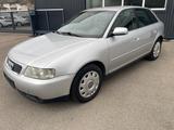 Audi A3 1.6 Benzin Limousine - Audi A3 aus 2003: 1.6