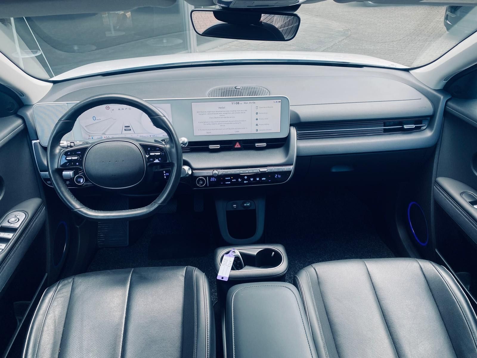 Fahrzeugabbildung Hyundai Ioniq 5 Techniq 4WD WERG.+NAVI+LED+SHZ+KAM+ACC+