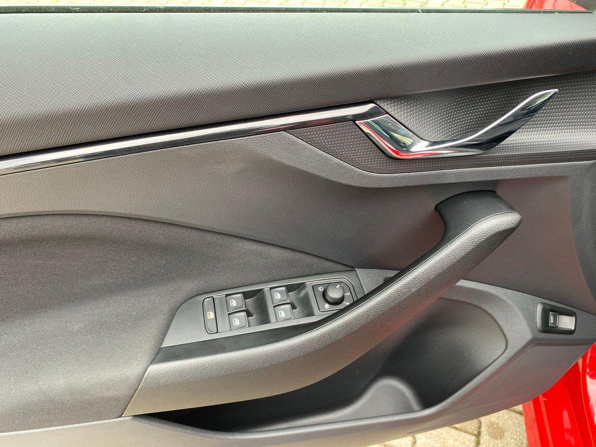 Skoda Kamiq AMBITION 1.0 TSI DSG AHK+LED+NAVI+KAMERA