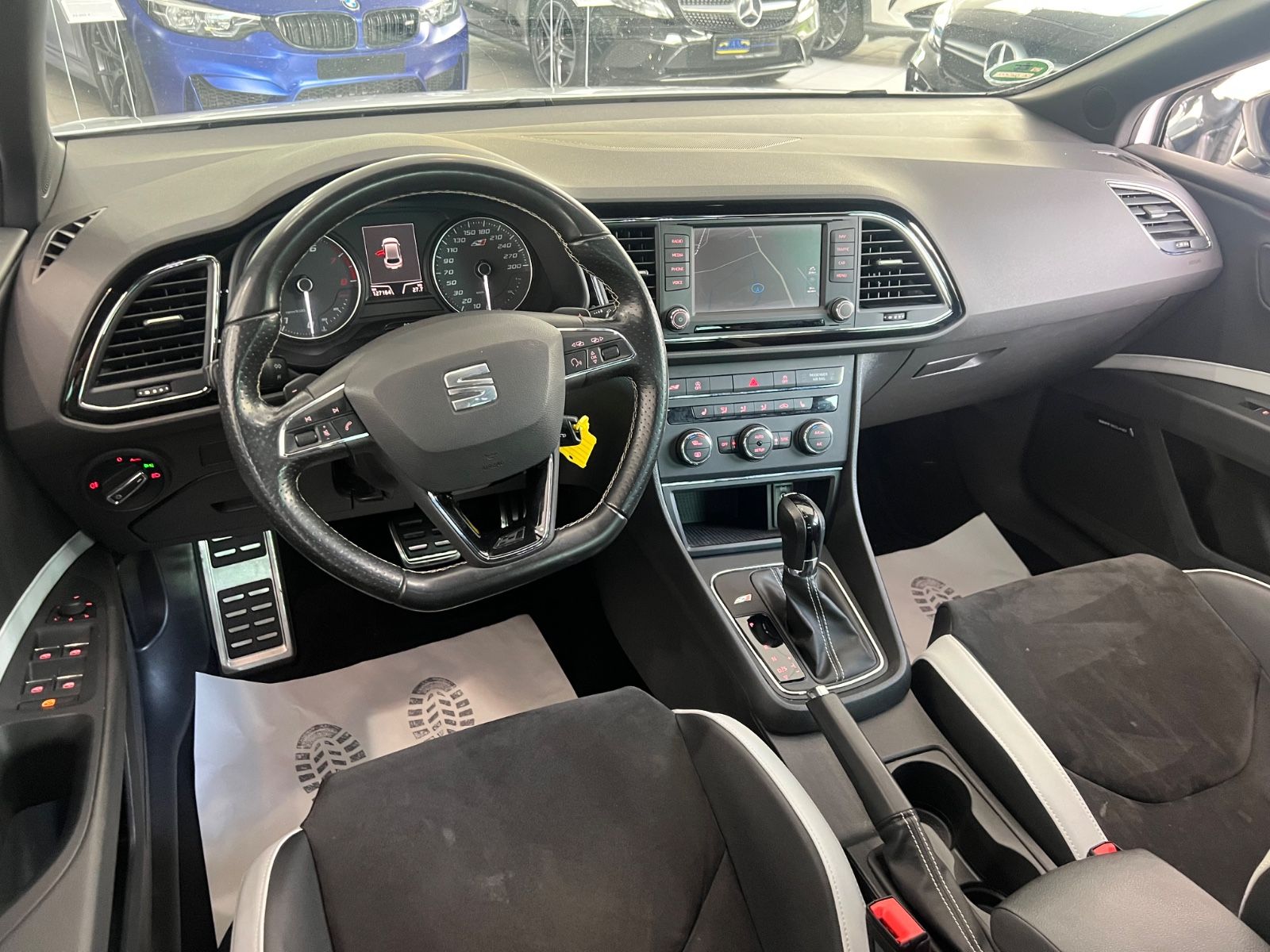 Fahrzeugabbildung SEAT Leon Cupra 290 DSG * SCHALENSITZE *
