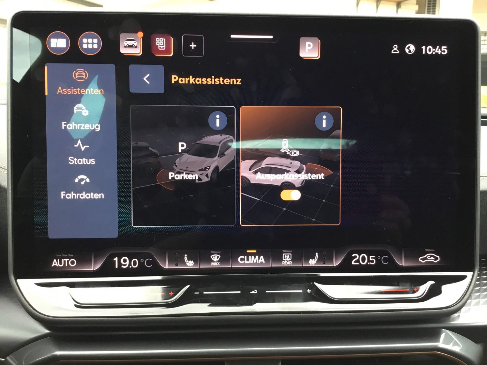 Fahrzeugabbildung CUPRA Formentor 2.0 TSI DSG 4WD+Pano+Matrix+AHK+19"