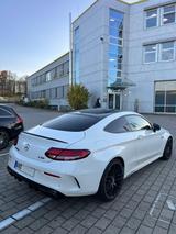 Mercedes-Benz C 63 AMG Mercedes-AMG C 63 Autom. Mercedes-AMG - Mercedes-Benz C 63 AMG Gebrauchtwagen in Stuttgart