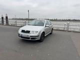 Skoda Fabia 1.4L - Skoda Fabia aus 2005: 4.1
