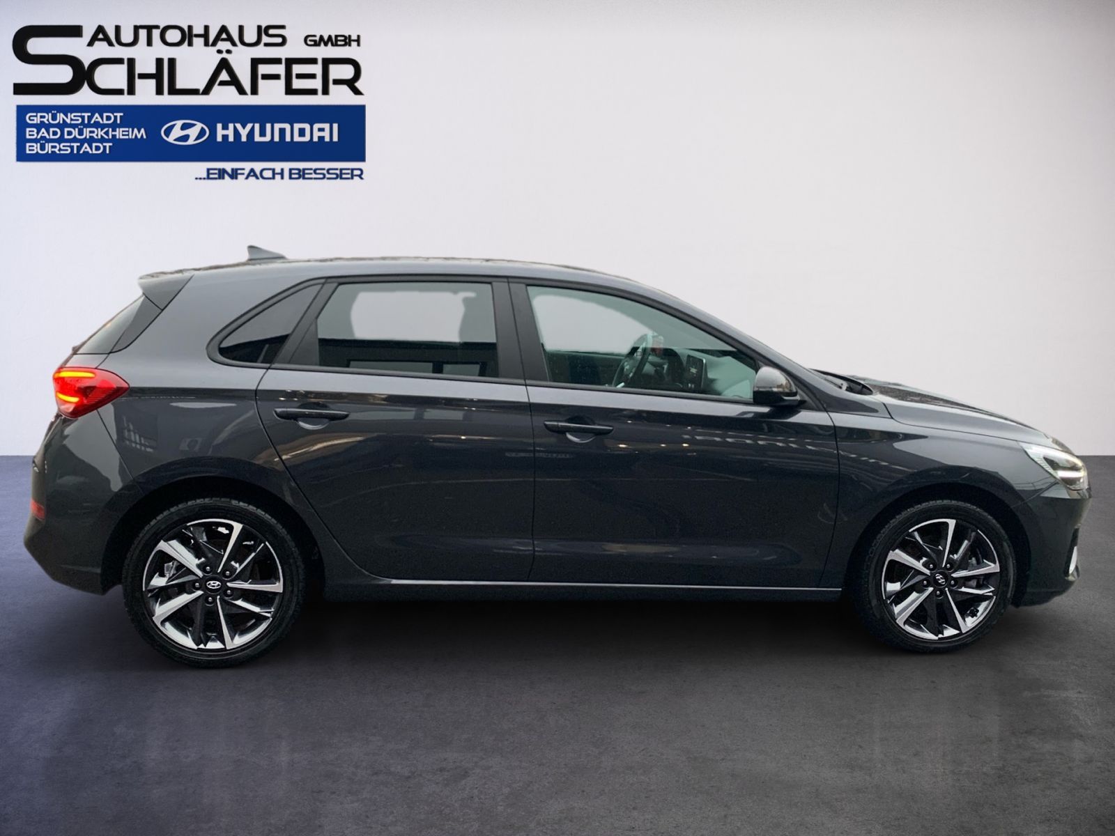 Fahrzeugabbildung Hyundai i30 1.0 T-GDI Connect & Go Navi LED