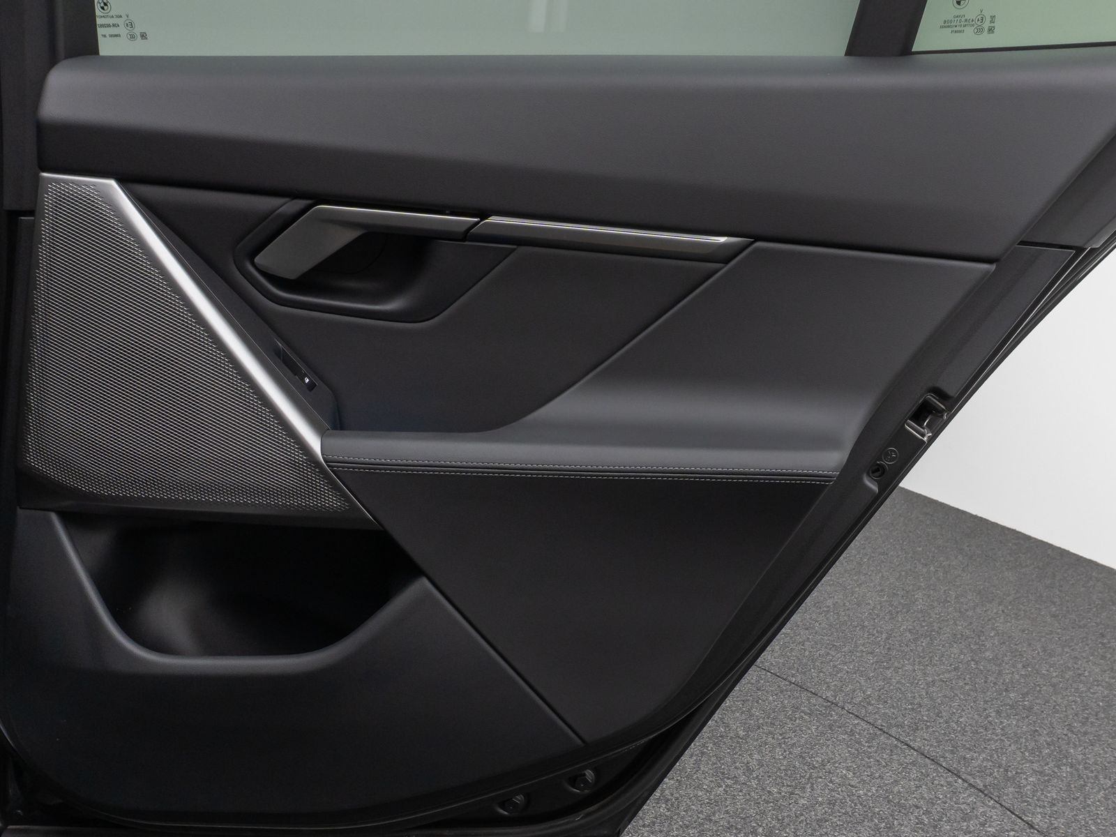 Fahrzeugabbildung BMW 520d Kamera DAB DrivingAssist Sport LED 18Zoll
