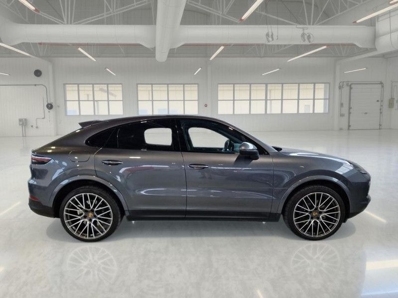Porsche PORSCHE CAYENNE 3.0 COUPE V6 E-HYBRID AUTO SUV imagem 3