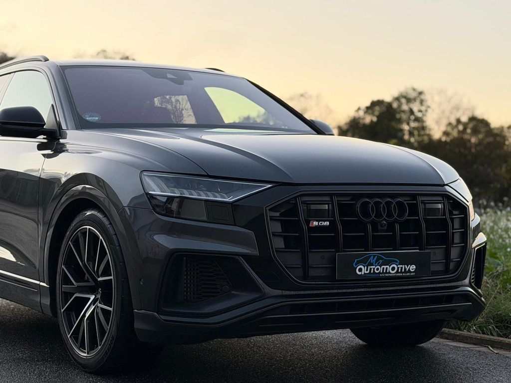 Audi SQ8