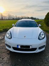 Porsche Panamera 4 Edition Edition - gebrauchte Porsche Panamera aus dem Jahr 2016