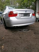 BMW 320 Limousine Diesel, E90, 390L - BMW: 390l