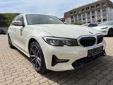 BMW 320d xDrive Sport Line*HiFi*18*ACC*LED*Leder* - BMW 320: Kombi, 320d Xdrive