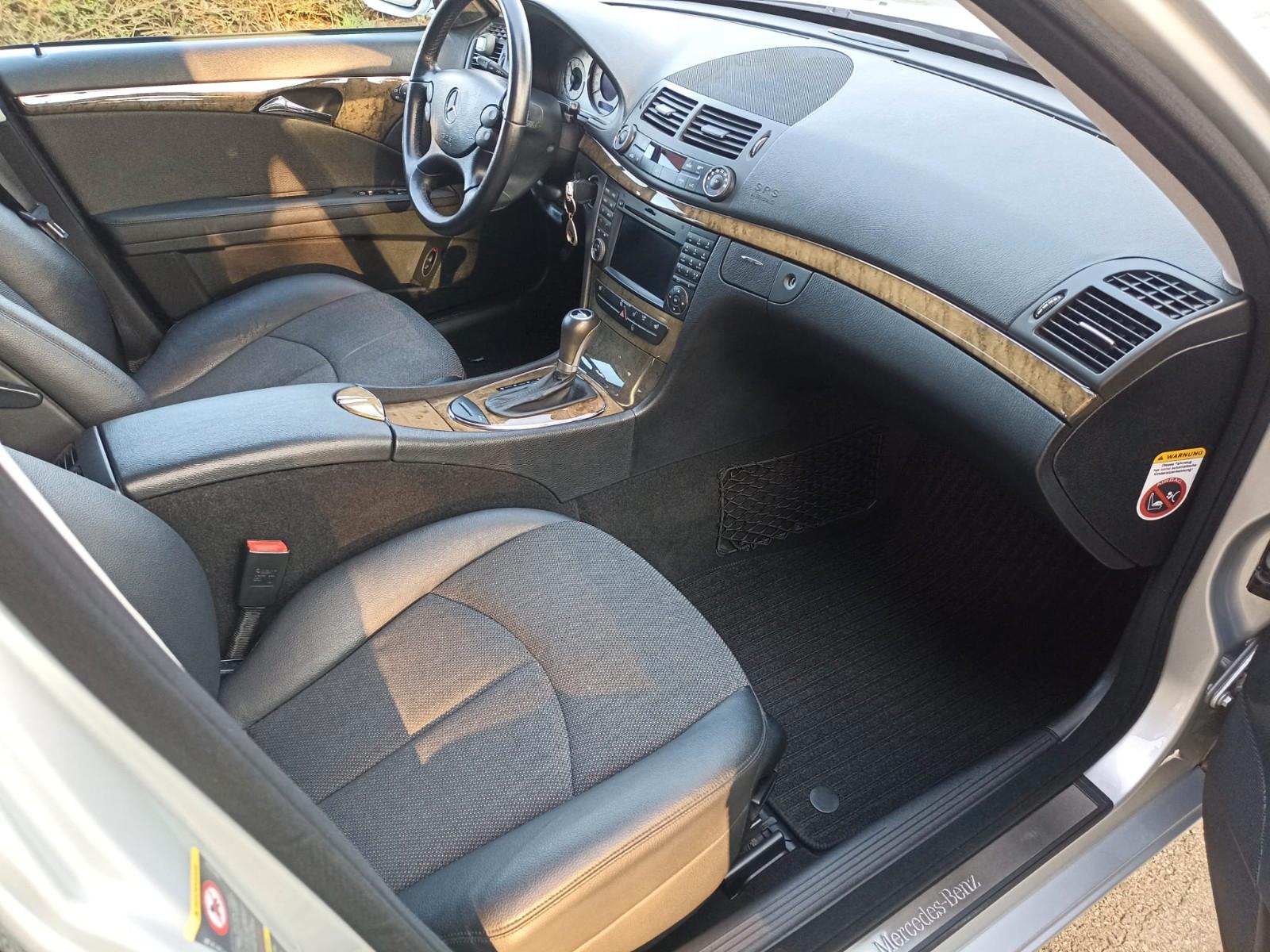 Mercedes-Benz E 220 CDI T AVANTGARDE Avantgarde
