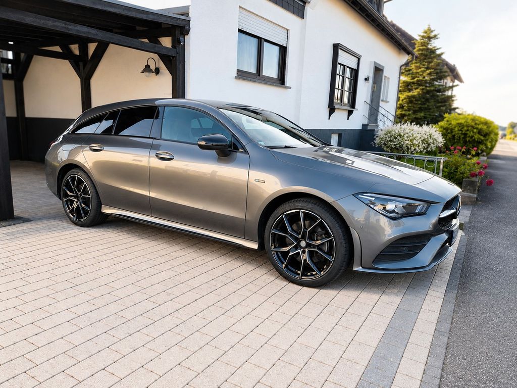 Image of Mercedes-Benz CLA 250 Shooting Brake