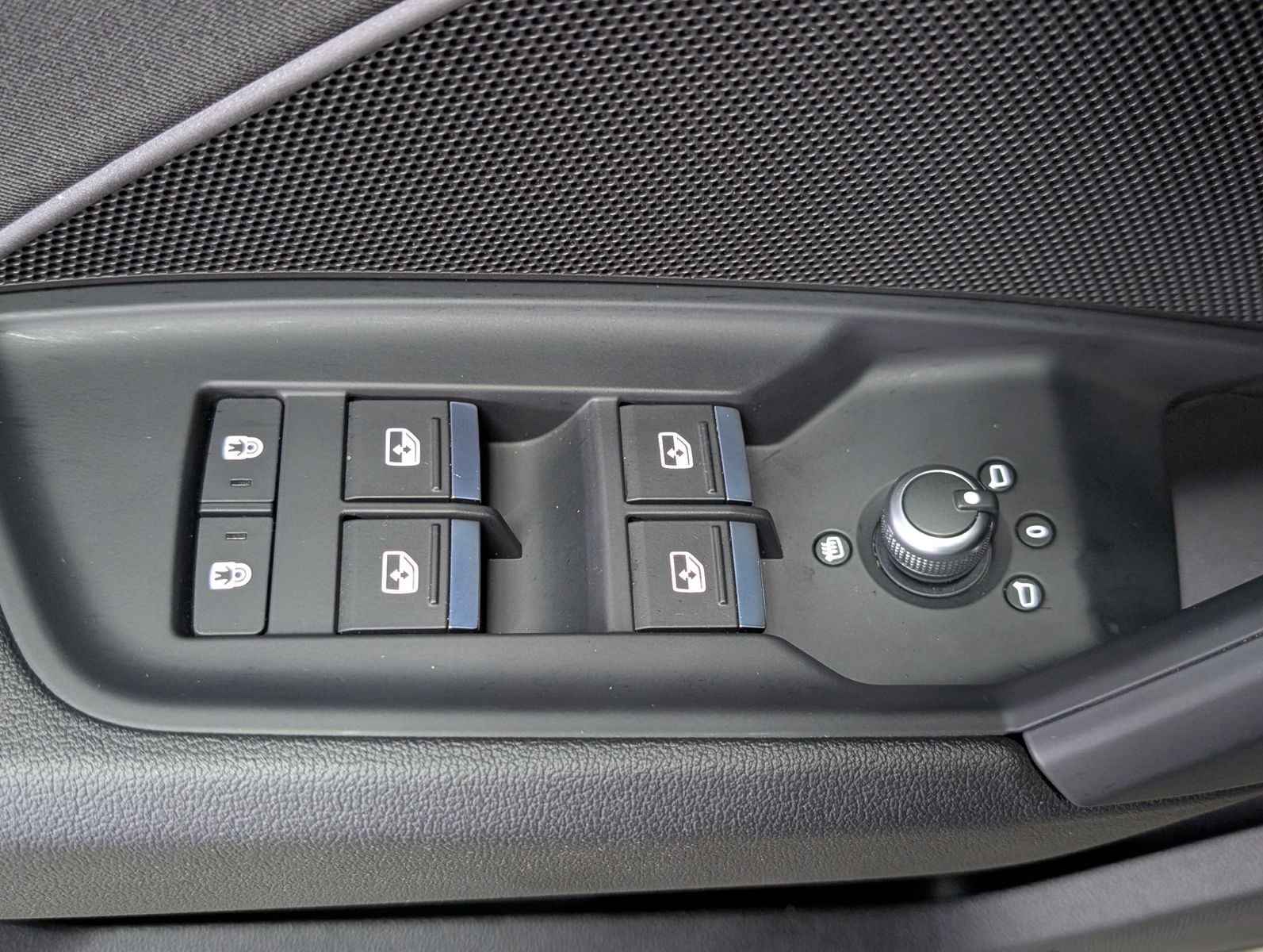 Imagen del vehículo Audi A3 30 TDI S-Line VIRT KAM LED SHZ APP NAVI 17