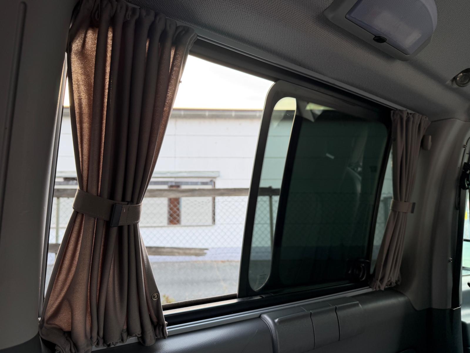 Mercedes-Benz Viano Fun Long 3.0 CDI V6 204 ch BVA / Couchage / Garantie 1 an / Chauffage auxiliaire / Toit ouvrant