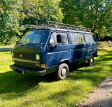 Volkswagen T3 Caravelle - blaue Volkswagen T3 Caravelle