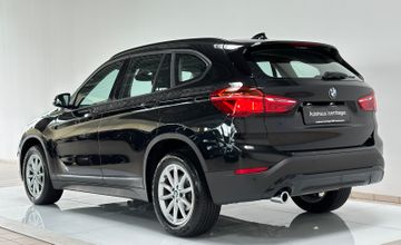 Fahrzeugabbildung BMW X1 sD18i Advantage ParkAssist Navi Lordos Tempom