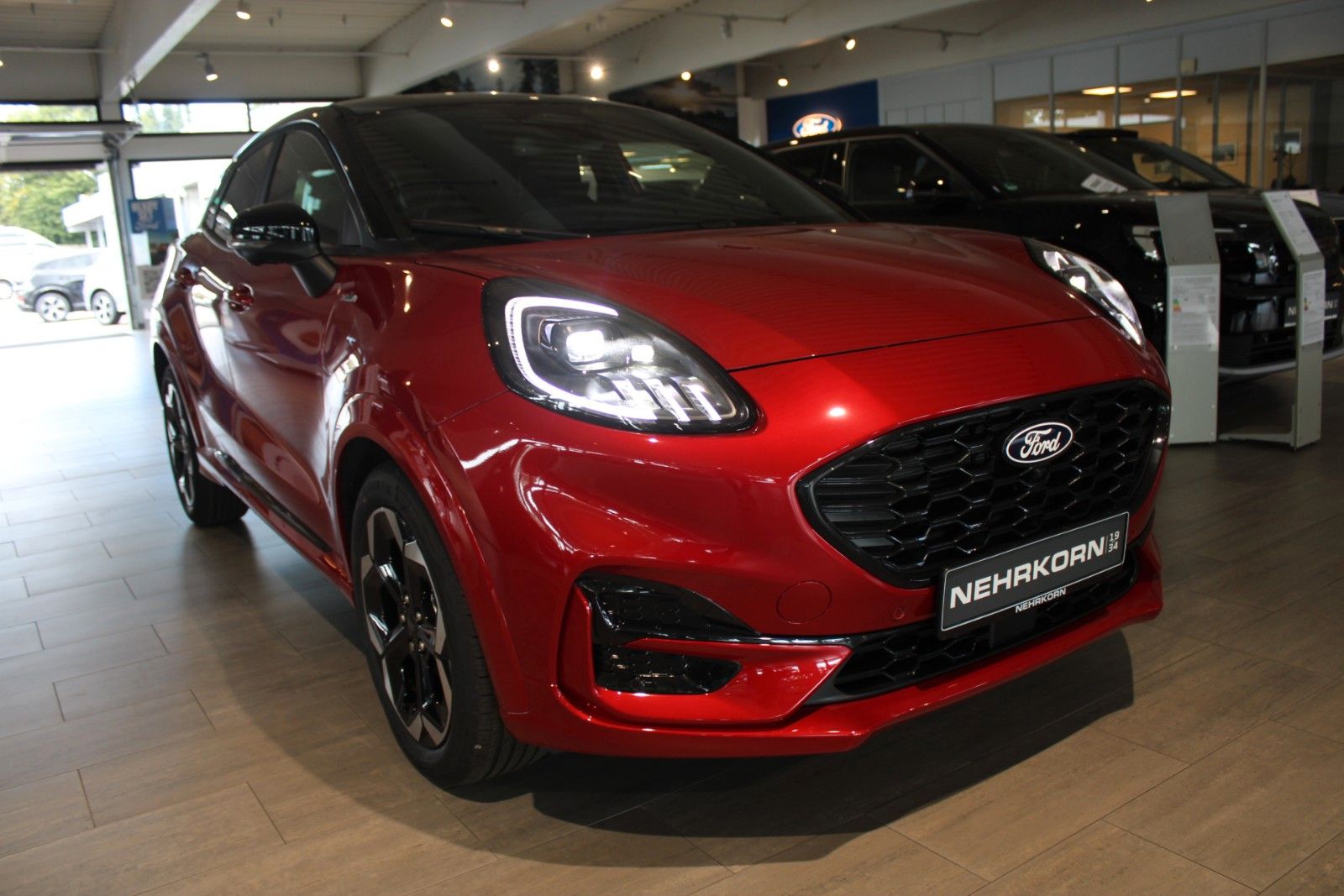 Fahrzeugabbildung Ford Puma 1,0 EcoBoost Hybrid ST-Line X Automatik LED