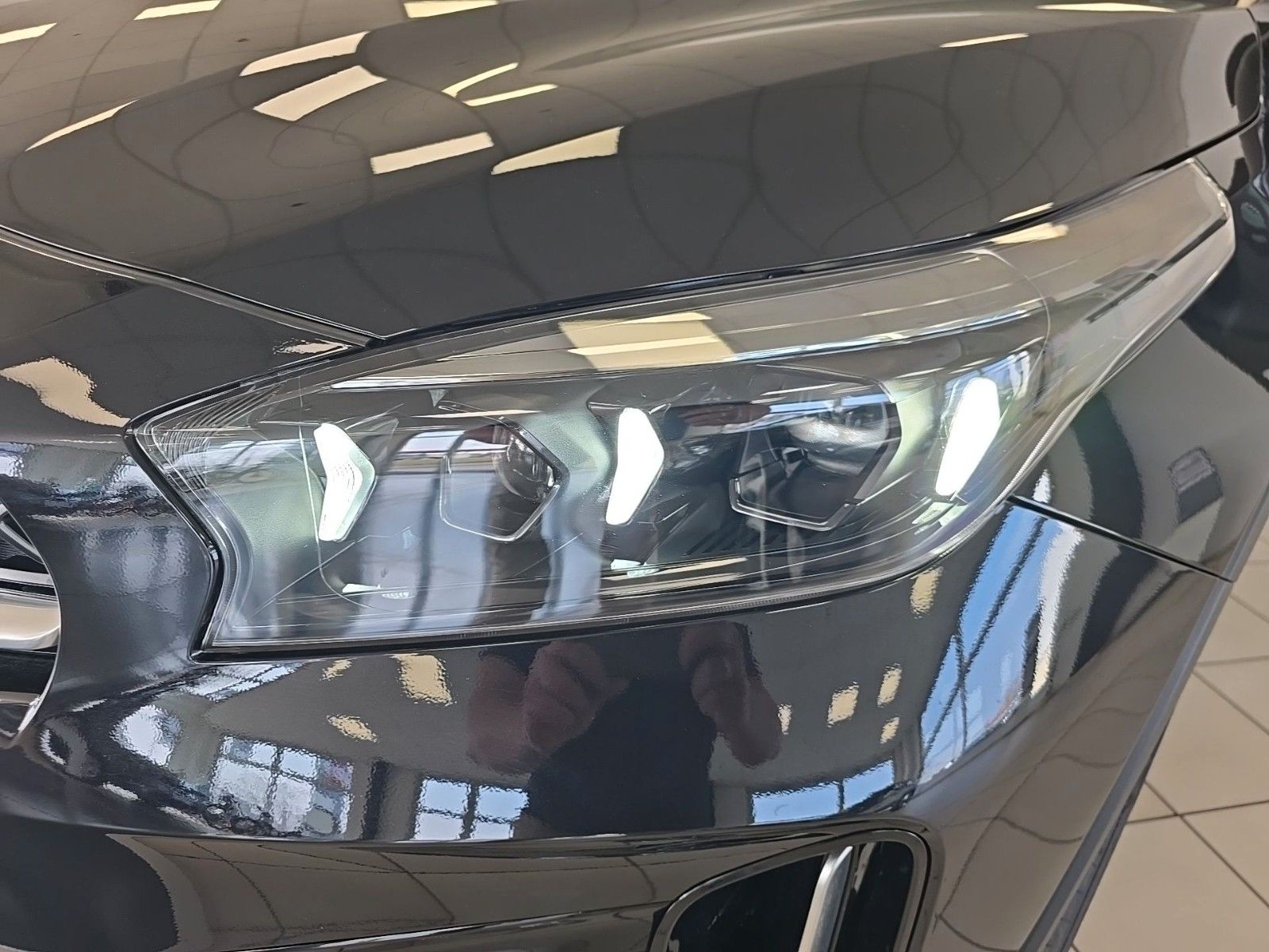 Fahrzeugabbildung Kia XCeed 1.5 T-GDI DCT Vision LED Navi Kamera