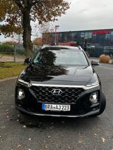 Hyundai SANTA FE 2.2 CRDi Premium 4WD 8AT Premium - Hyundai SANTA FE von privat