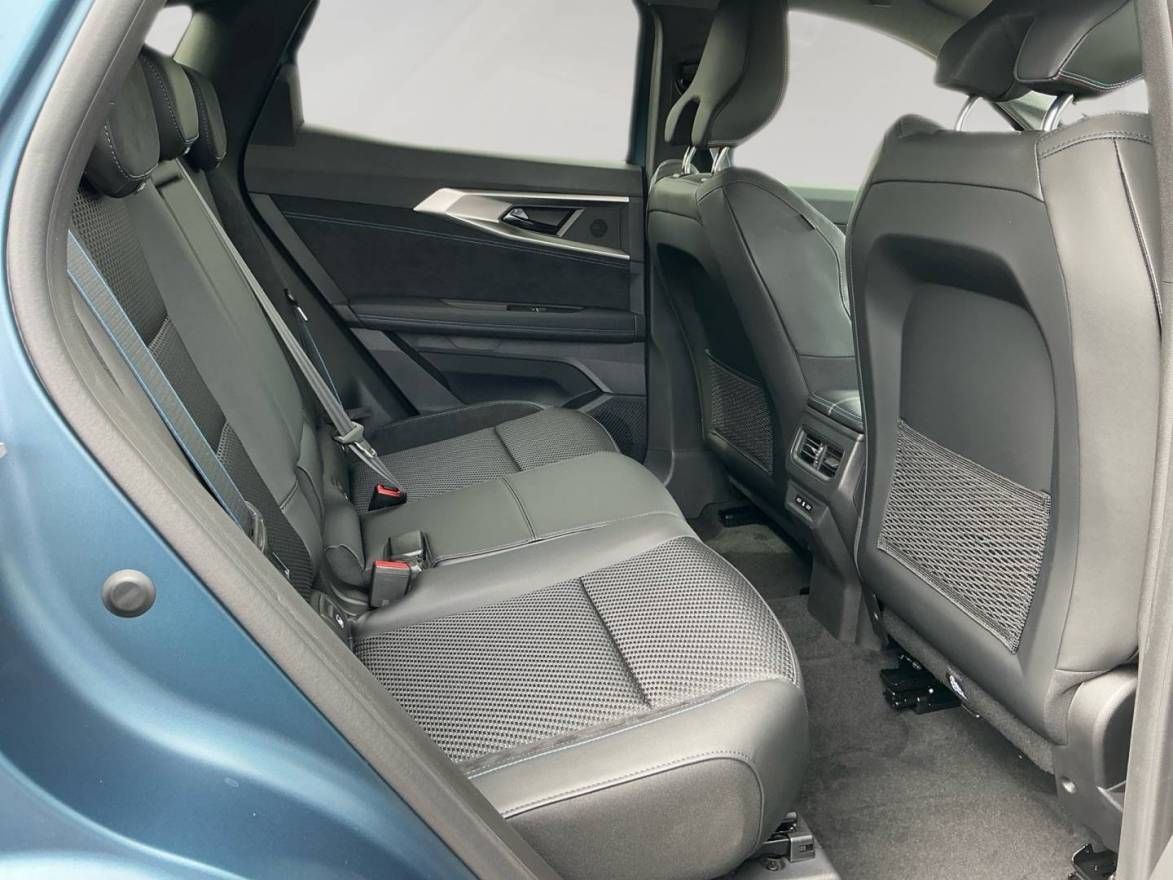 Fahrzeugabbildung Renault Austral Esprit Alpine Full Hybrid E-Tech 200