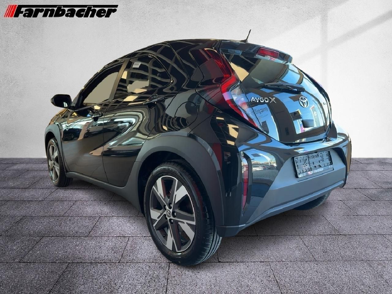 Fahrzeugabbildung Toyota Aygo X Hybrid Active *RFK+SHZ+1,99% bis 30.6*