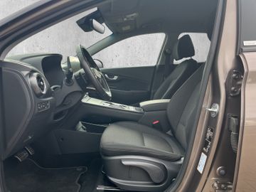 Hyundai Kona Elektro Kam.+LED+Navi+SHZ+ACC+LM+PDC+SpurH