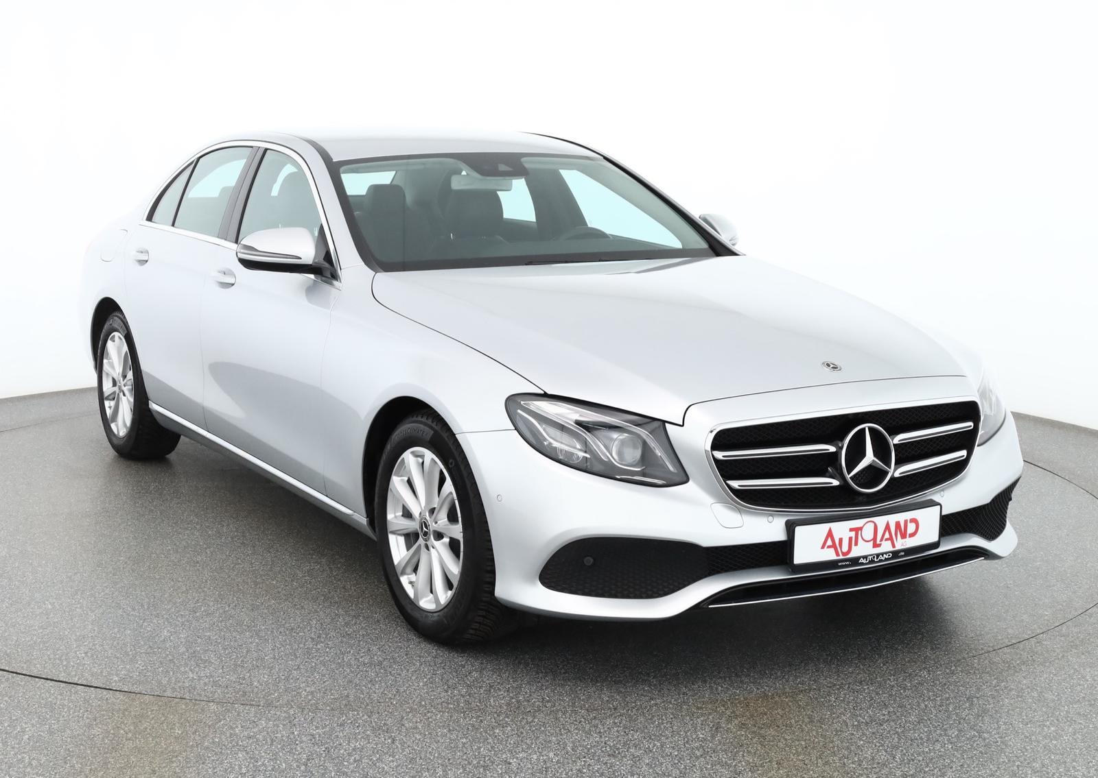 Mercedes-Benz E200 Avantgarde LED Kamera Navi Sitzheizung