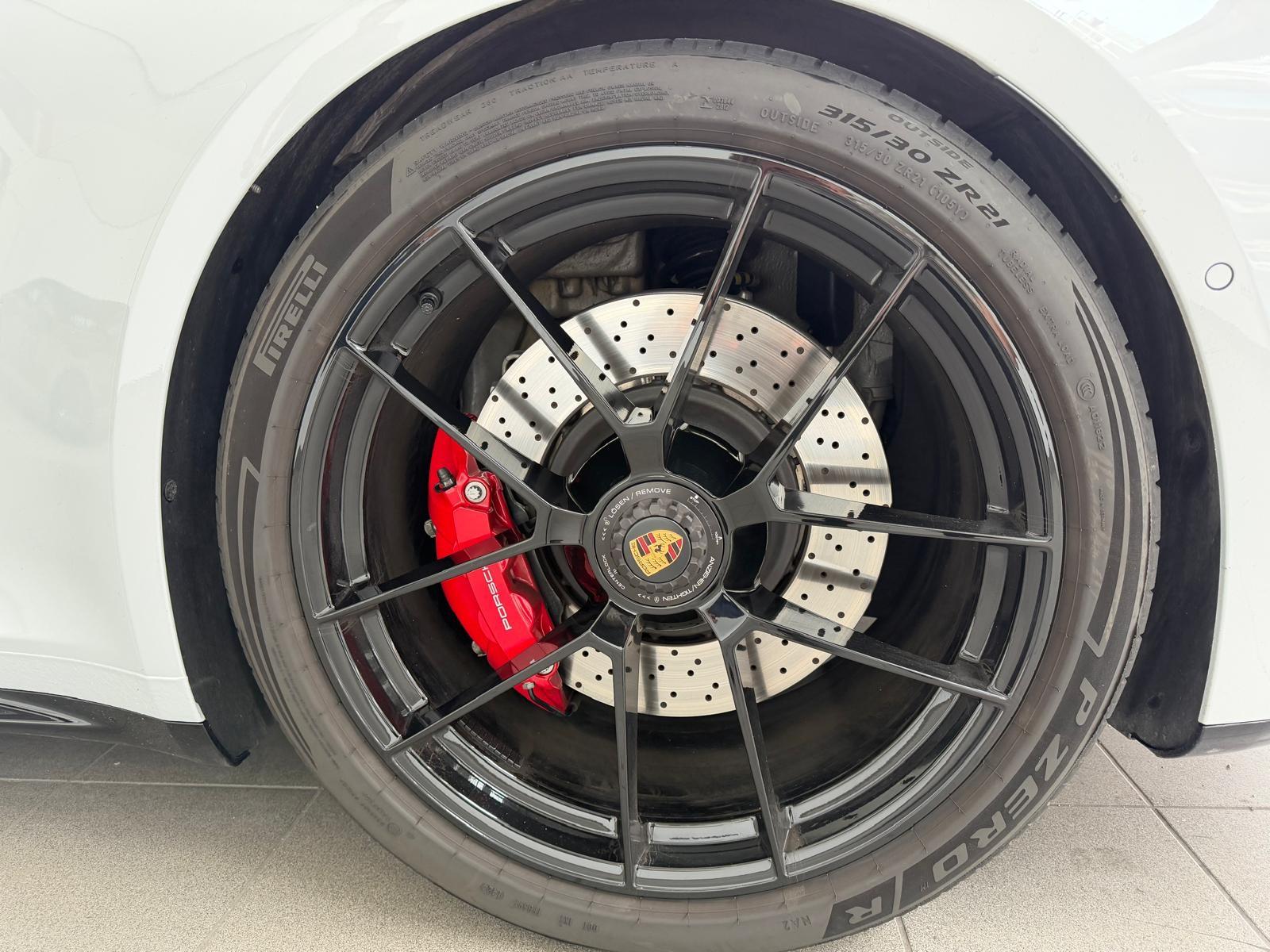 Porsche 911 992.2 Carrera 4GTS Cabrio/Lift/Bur/18W