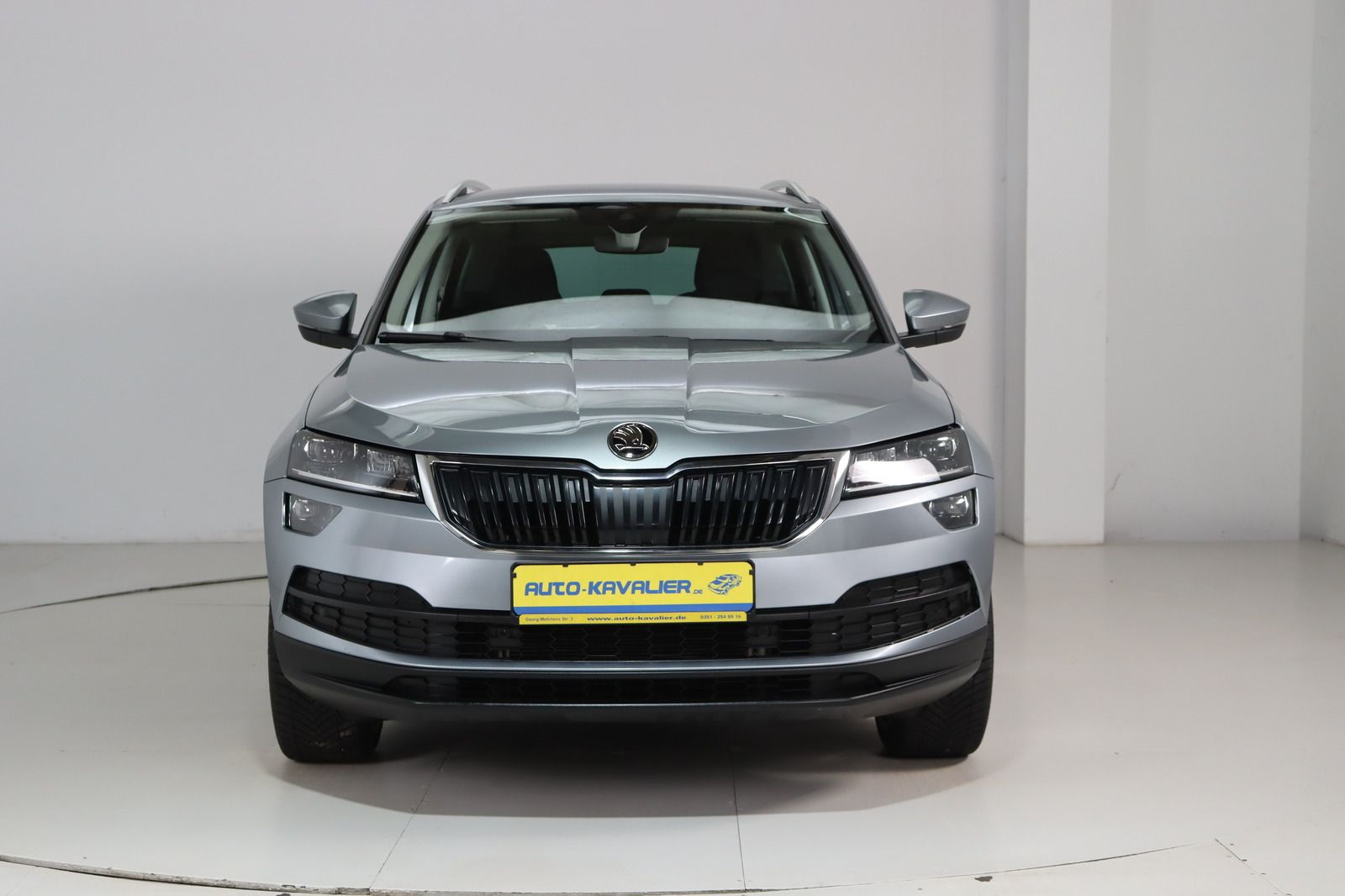 Fahrzeugabbildung SKODA Karoq 4x4 Memory * Navi * DSG * LED * AHK