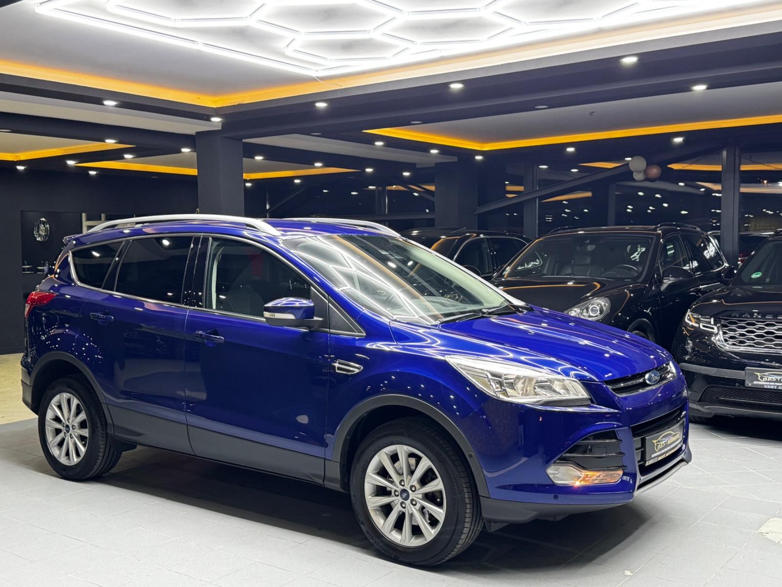 Ford Kuga Titanium*AUTOMATIK*KAMEREA*PARKPILOT*LEDER