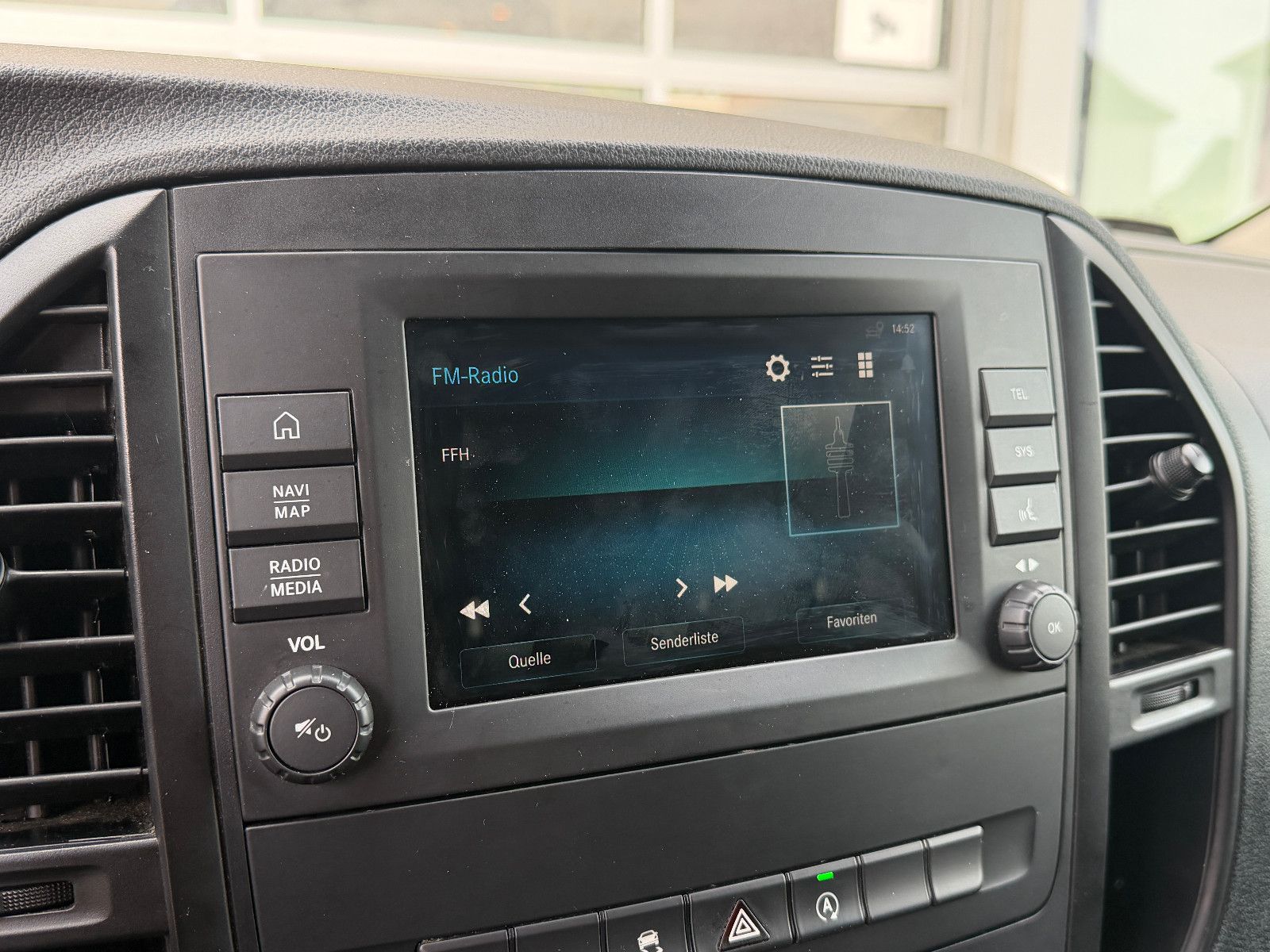 Fahrzeugabbildung Mercedes-Benz Vito Kasten 119 CDI PRO lang /AUTOMATIK/CARPLAY/