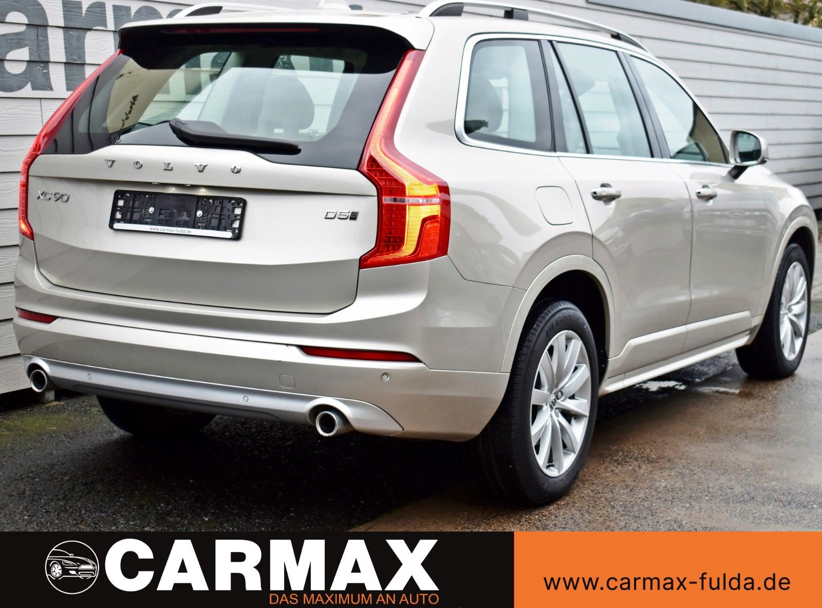 Fahrzeugabbildung Volvo XC90 Momentum AWD,Leder,Navi,LED,SH,PDC,ACC