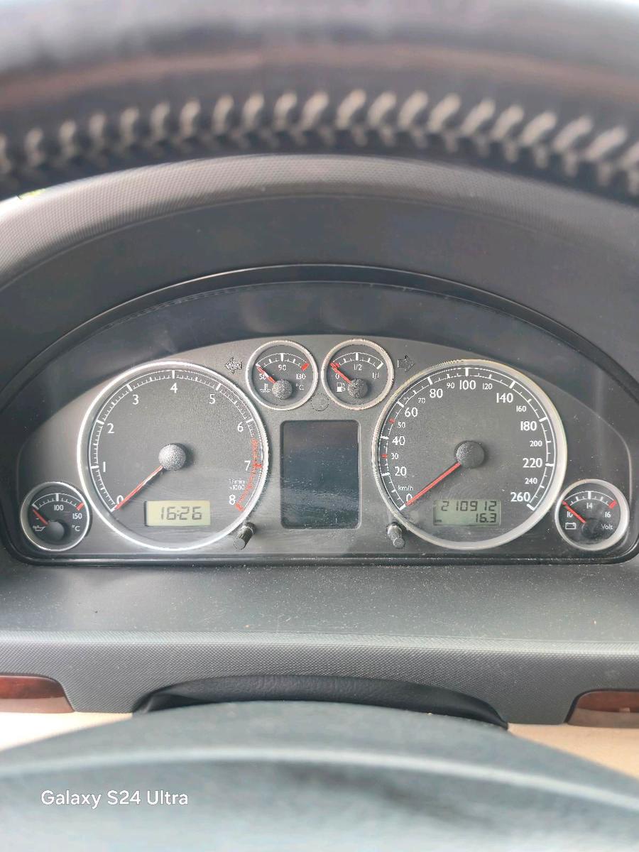 Volkswagen Sharan 2006 — photo 12