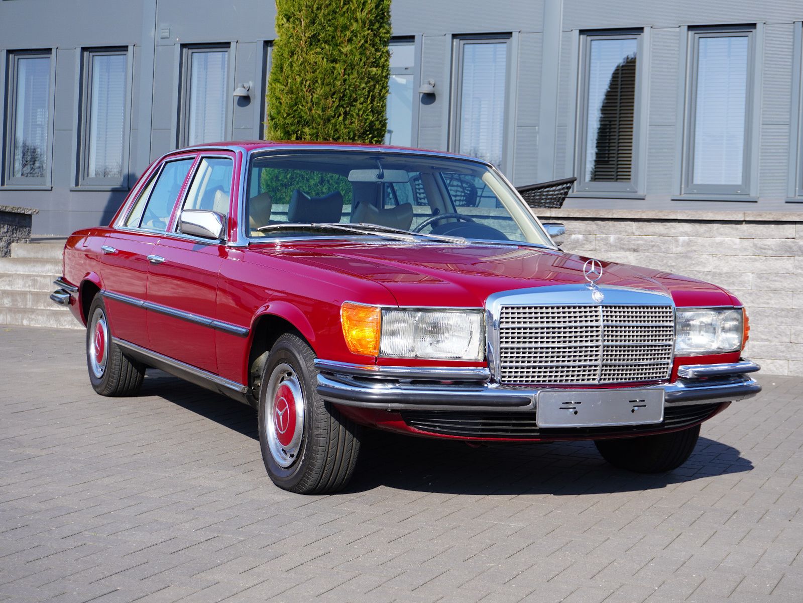 Fahrzeugabbildung Mercedes-Benz 280 SE W 116 *50 TKM*