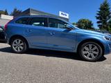 Volvo XC 60 Momentum *Automatik/Navigation/Bi-Xenon* - Volvo XC60 in Lübeck