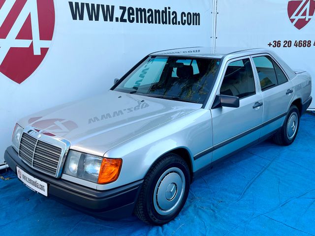Mercedes-Benz 300 D/W 124/CLIMA/RUSTFREE