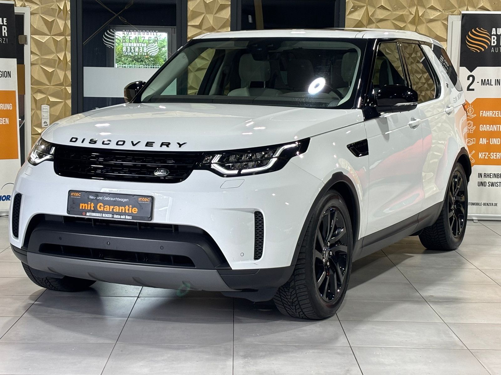Fahrzeugabbildung Land Rover Discovery 5 HSE SDV6/7-SITZE/PANORAMA/EXCLUSIVE