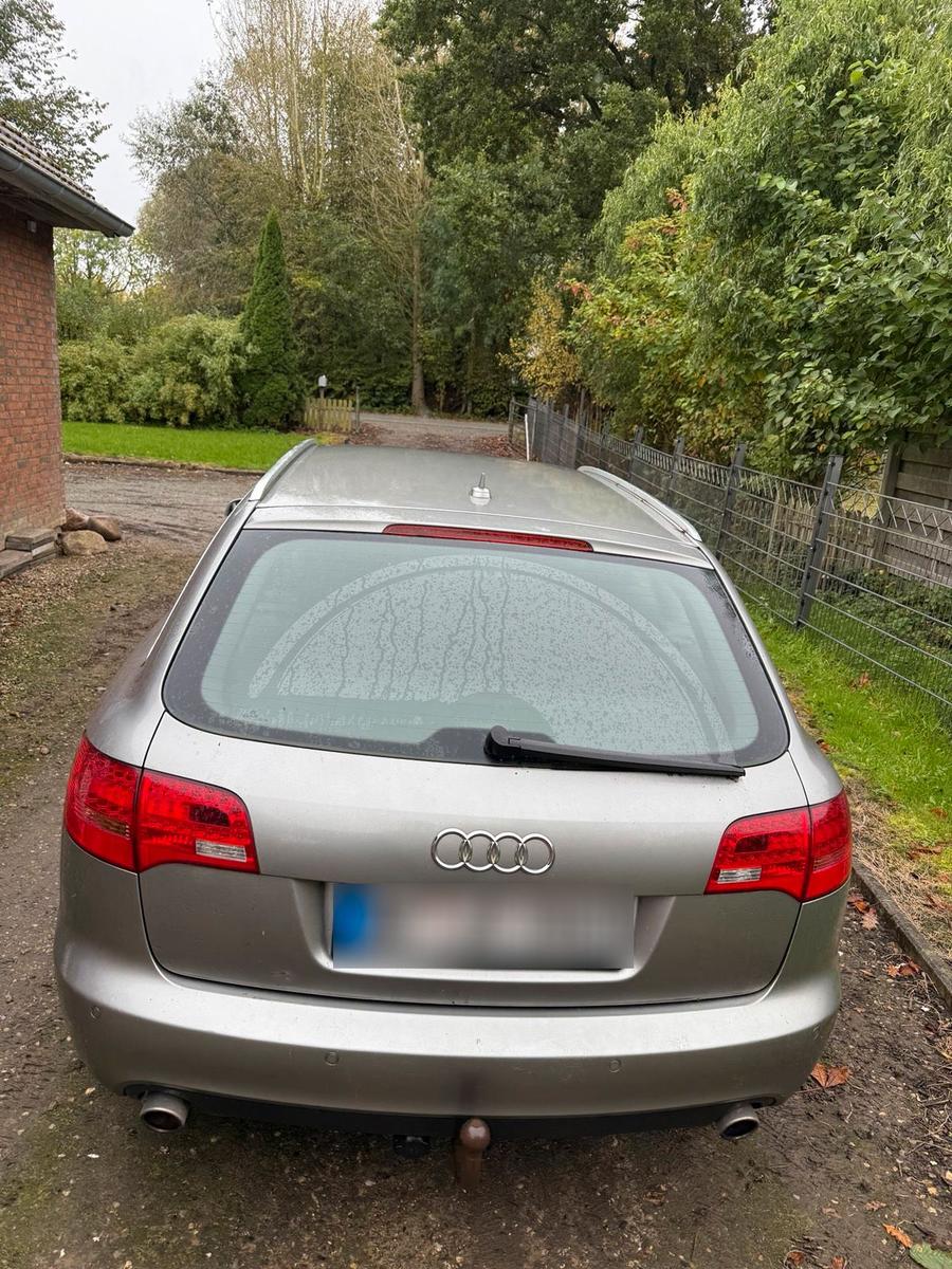 Audi A6 2005 — rear view