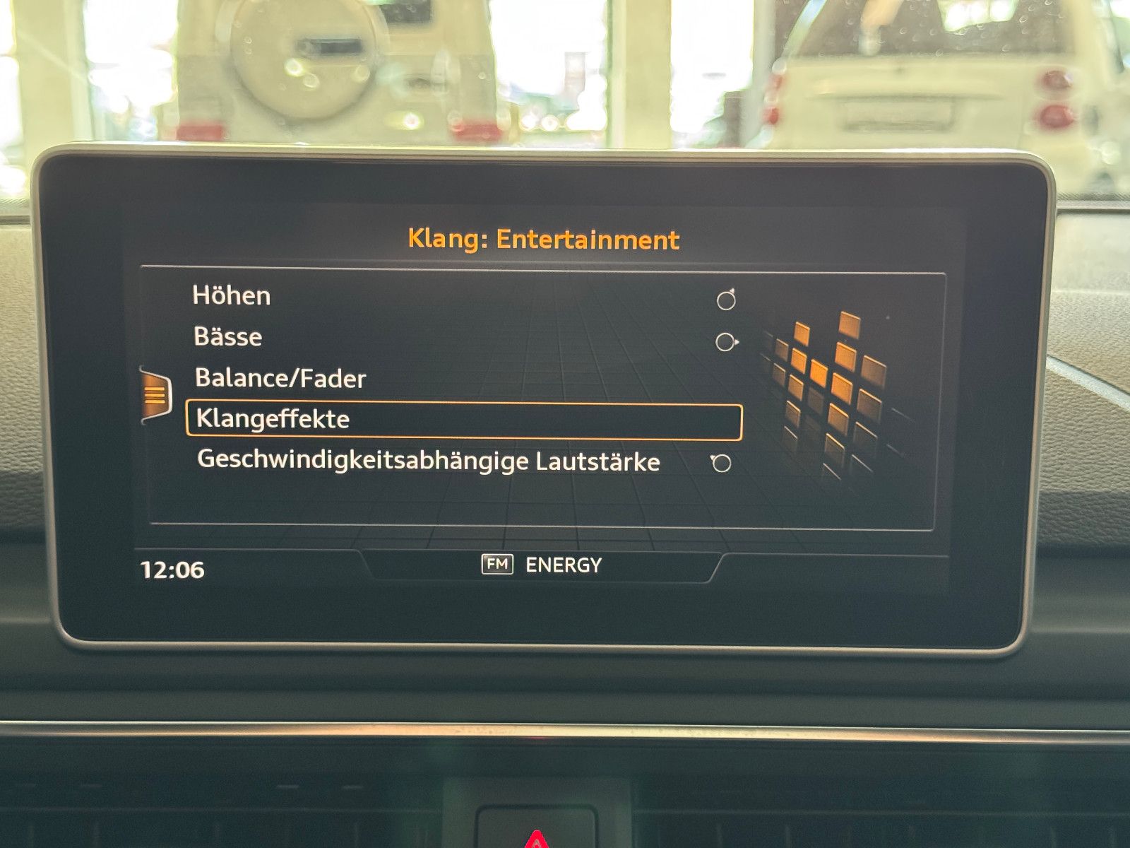 Fahrzeugabbildung Audi A4 2.0 TFSI S-TRONIC 3X-SLINE VIRTUAL LED VOLL