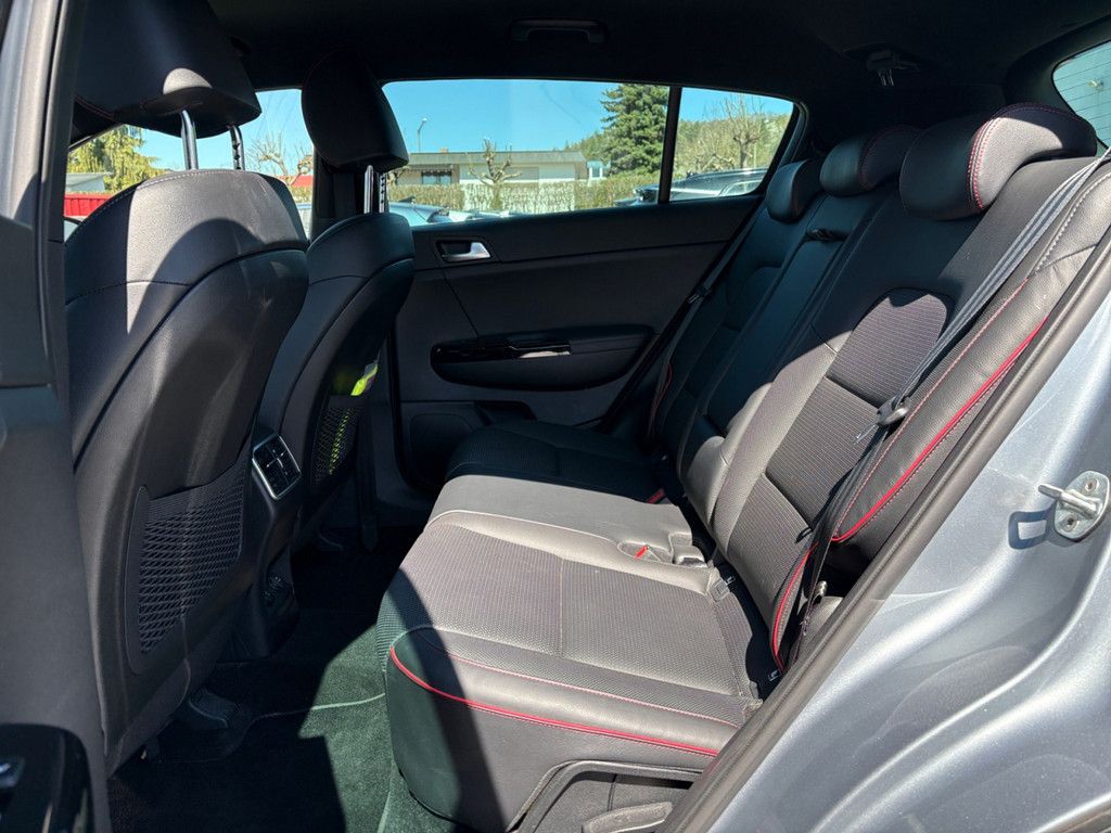 Fahrzeugabbildung Kia Sportage 2.0 CRDi GT Line 4WD