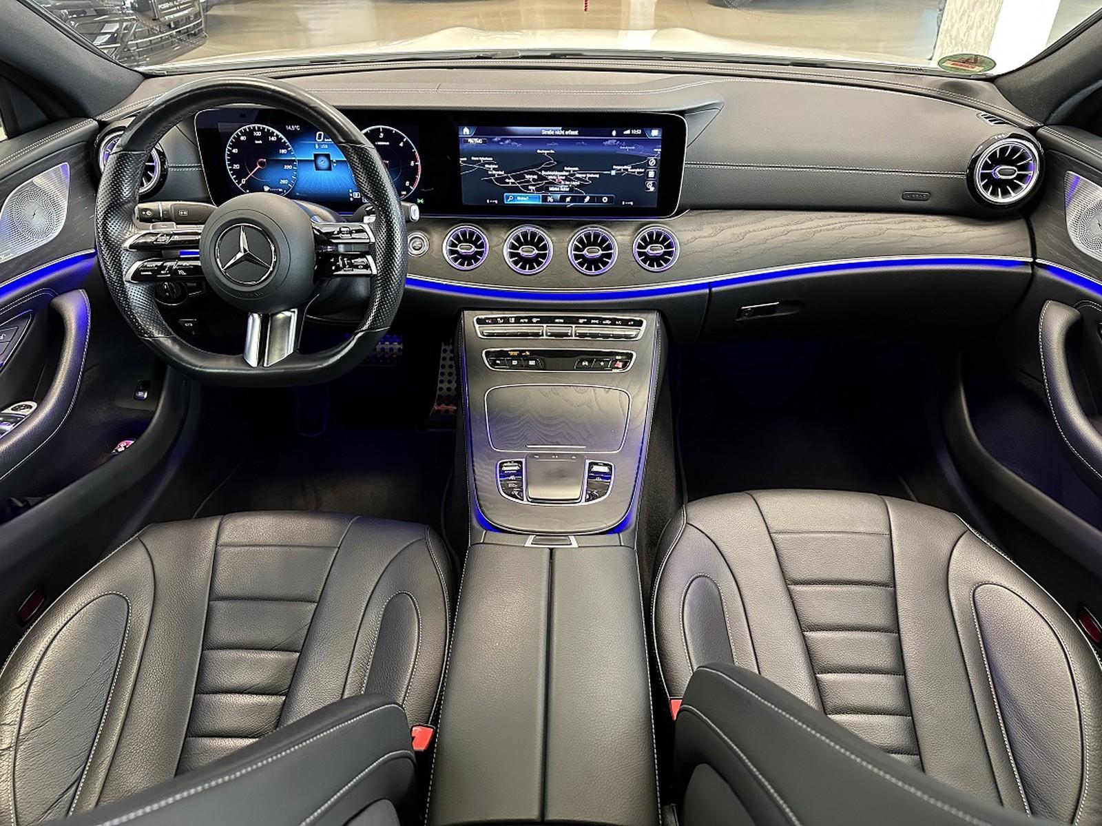 Mercedes-Benz CLS 220 d AMG-Line Burmester 360° Widescreen ACC