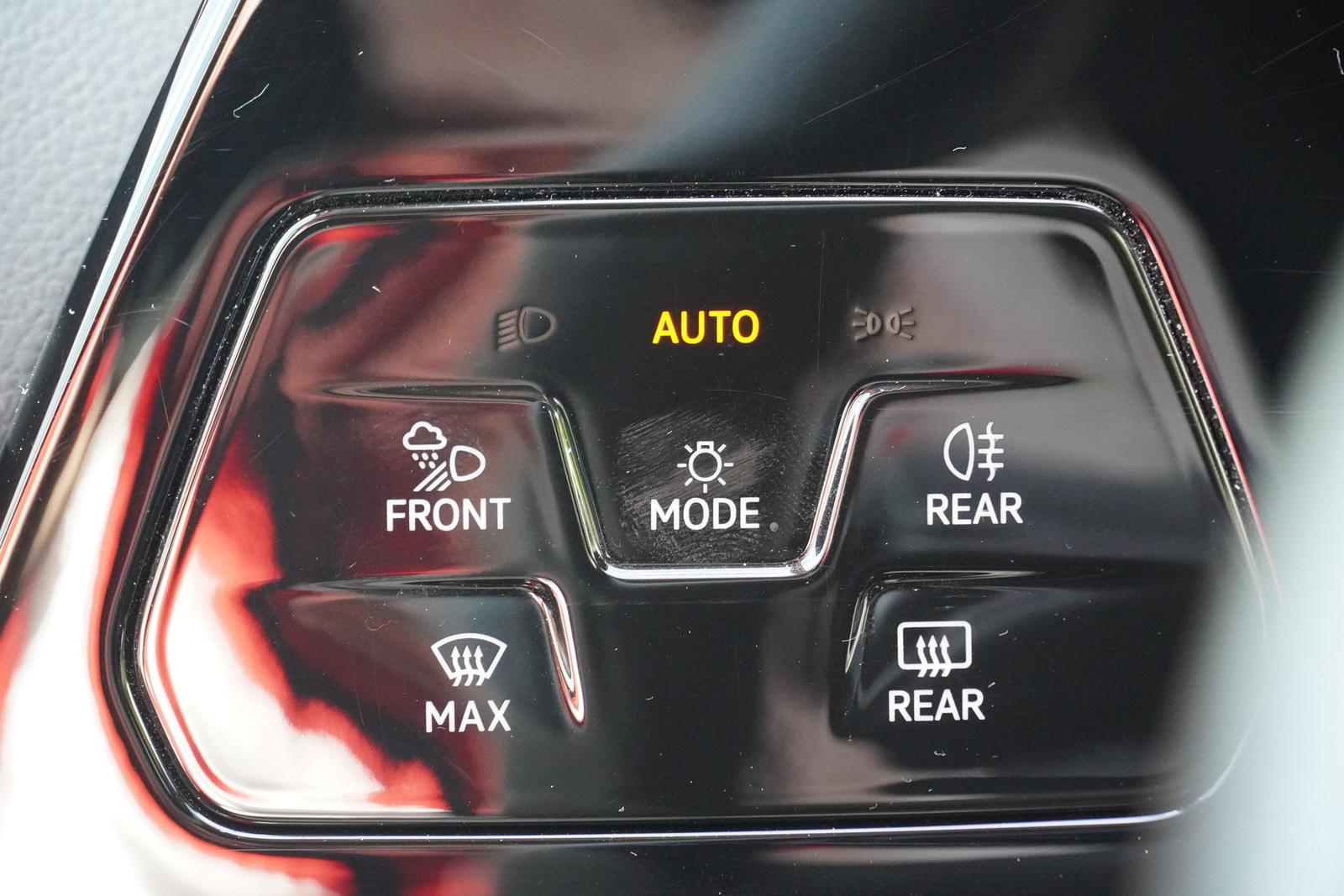 Volkswagen Golf VIII 1.5 TSI Style LED ACC Kamera AHK Navi, миниатюра 14