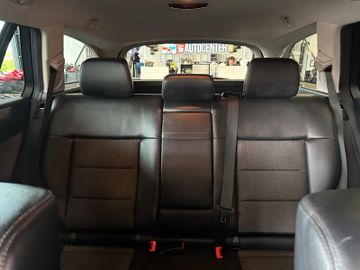 Mercedes-Benz E 250 CGI BlueEfficiency *Avantgarde*BiXenon*