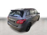 Mercedes-Benz B 200 AMG Line LED+NAVI+PDC+Facelift+KAMERA - Mercedes-Benz B 200 Gebrauchtwagen in Mülheim (Ruhr)