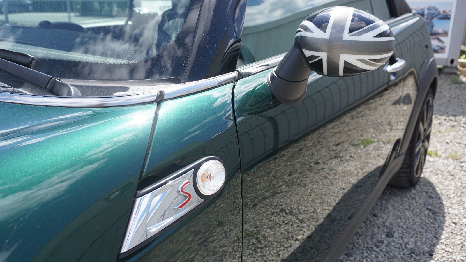 Fahrzeugabbildung MINI COOPER S Cabrio 1.6 Ltr, Bi-Xenon,Navi,Leder,+WR