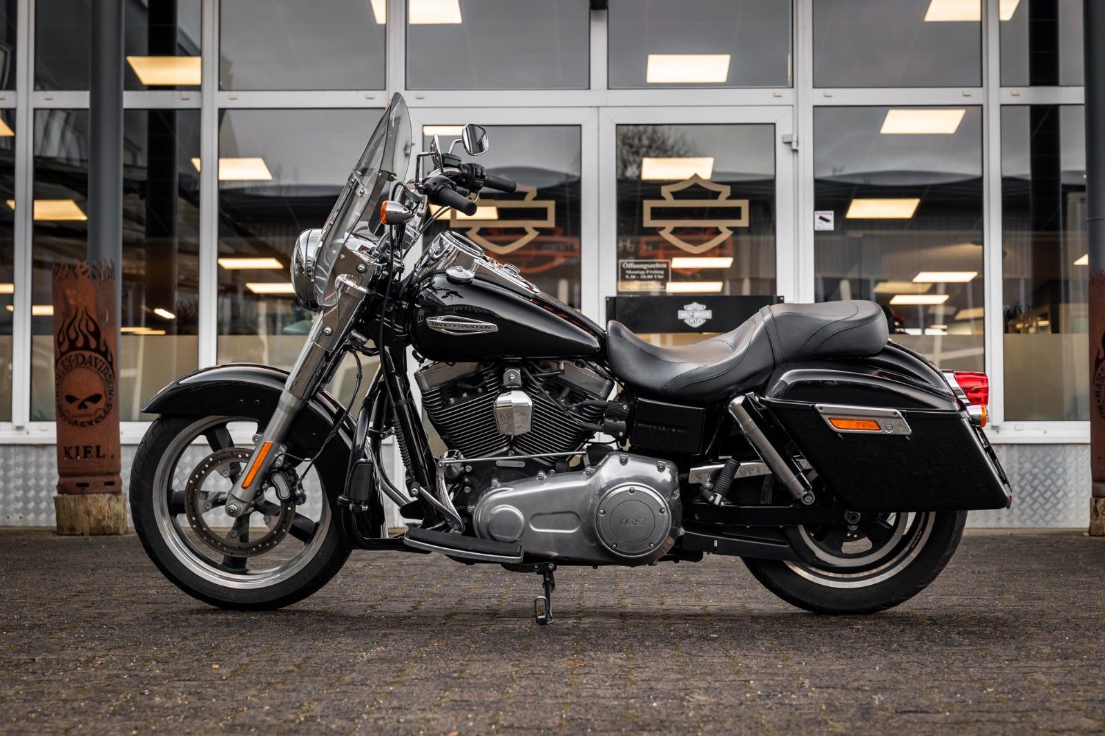 Fahrzeugabbildung Harley-Davidson FLD Dyna Switchback - Kesstech -